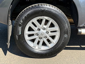 Toyota Hilux thumbnail