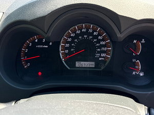 Toyota Hilux thumbnail