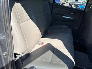 Toyota Hilux thumbnail