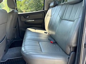 Toyota Hilux thumbnail