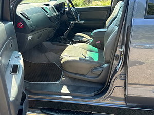 Toyota Hilux thumbnail