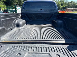 Toyota Hilux thumbnail