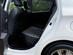 Toyota Yaris thumbnail