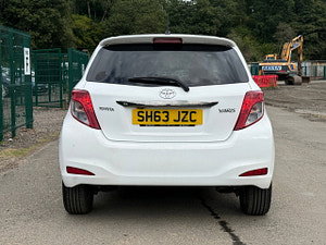 Toyota Yaris thumbnail