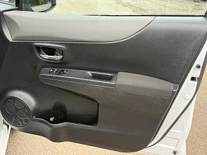 Toyota Yaris thumbnail