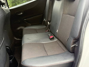 Toyota Yaris thumbnail
