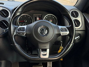 Volkswagen Tiguan thumbnail