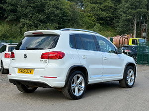 Volkswagen Tiguan thumbnail