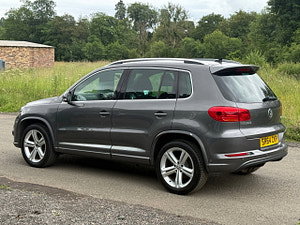 Volkswagen Tiguan thumbnail