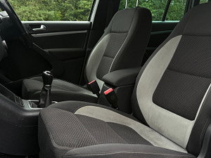 Volkswagen Tiguan thumbnail