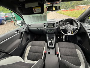 Volkswagen Tiguan thumbnail