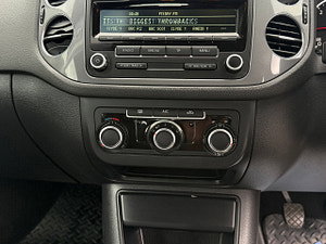 Volkswagen Tiguan thumbnail