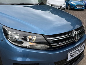 Volkswagen Tiguan thumbnail