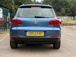 Volkswagen Tiguan thumbnail