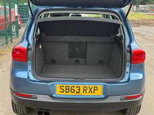 Volkswagen Tiguan thumbnail