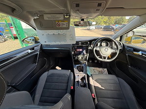 Volkswagen Golf thumbnail