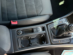 Volkswagen Golf thumbnail