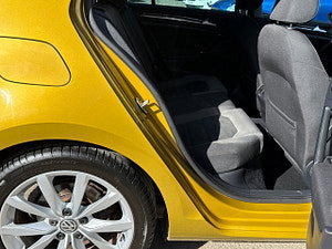 Volkswagen Golf thumbnail