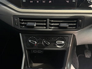 Volkswagen Polo thumbnail