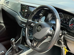 Volkswagen Polo thumbnail