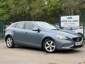 Volvo V40 thumbnail