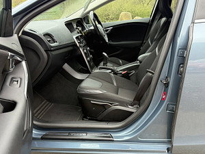 Volvo V40 thumbnail