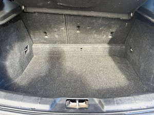 Volvo V40 thumbnail