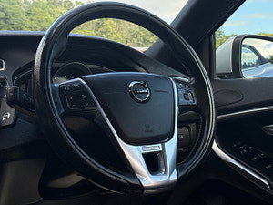 Volvo V40 thumbnail