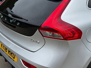 Volvo V40 thumbnail