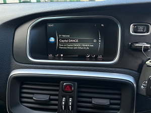 Volvo V40 thumbnail