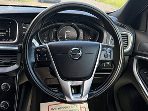 Volvo V40 thumbnail