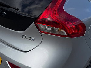 Volvo V40 thumbnail