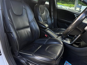 Volvo V40 thumbnail