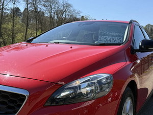 Volvo V40 Cross Country thumbnail