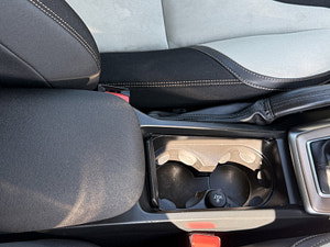 Volvo V40 Cross Country thumbnail