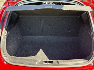 Volvo V40 Cross Country thumbnail