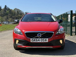 Volvo V40 Cross Country thumbnail