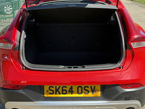 Volvo V40 Cross Country thumbnail