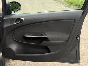 Vauxhall Corsa thumbnail