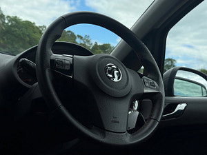 Vauxhall Corsa thumbnail