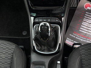 Vauxhall Astra thumbnail