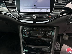 Vauxhall Astra thumbnail
