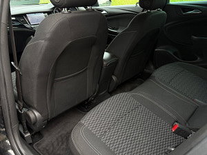 Vauxhall Astra thumbnail