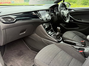 Vauxhall Astra thumbnail