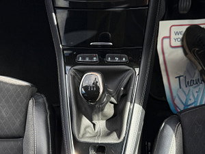 Vauxhall Grandland X thumbnail