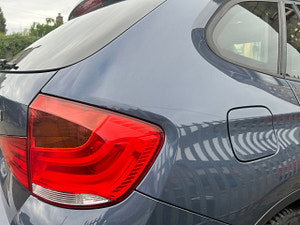 BMW X1 thumbnail