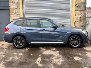 BMW X1 thumbnail