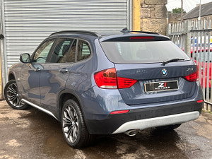 BMW X1 thumbnail