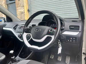Kia Picanto thumbnail