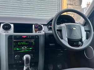 Land Rover Discovery 3 thumbnail